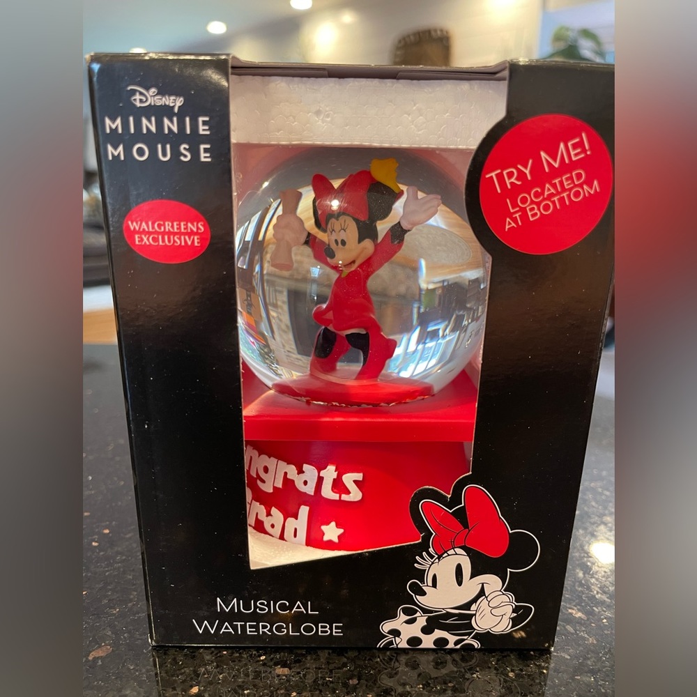 Disney Minnie Mouse Waterglobe